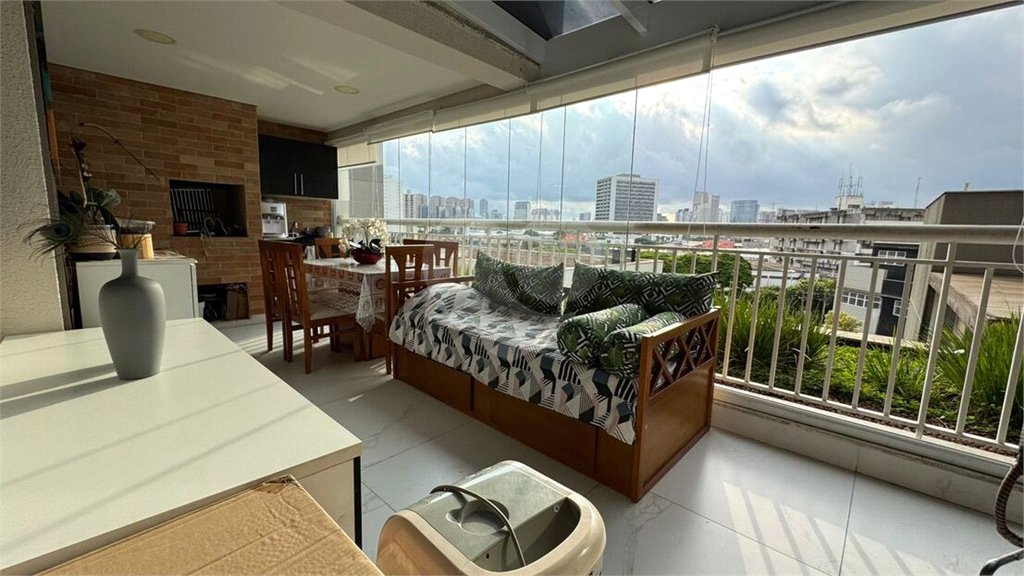 Apartamento à venda com 2 quartos, sendo 1 suíte, em Barra Funda, São Paulo, SP