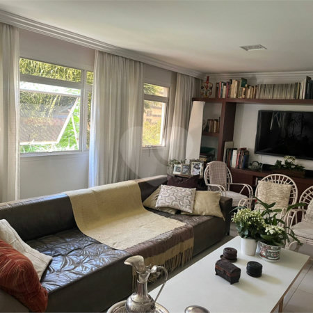 Apartamento à venda com 2 quartos, sendo 1 suíte,  em Itaim Bibi, São Paulo, SP