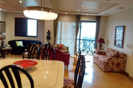 Apartamento à venda com 3 suítes em Vila Andrade, São Paulo, SP