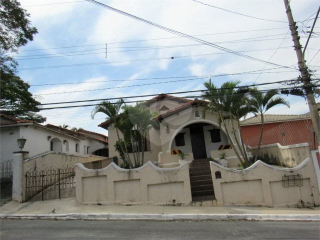 Casa à venda com 3 quartos, sendo 1 suíte,  no condomínio Casa, São Paulo - SP