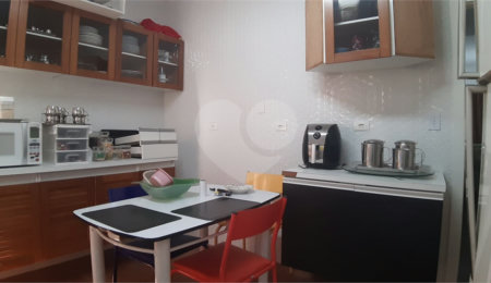 Sobrado à venda com 2 quartos em Santana, São Paulo, SP
