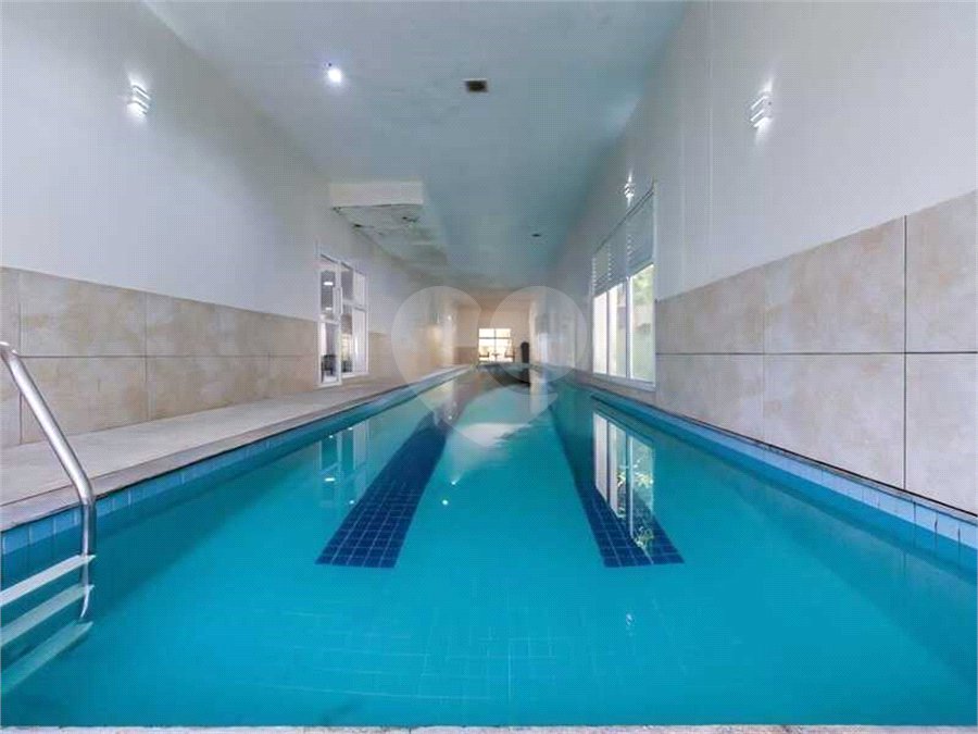 Apartamento à venda ou para alugar com 3 quartos, sendo 1 suíte,  em Vila Andrade, São Paulo, SP