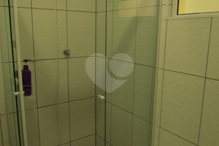 Casa de Vila à venda com 4 quartos, sendo 1 suíte, em Chácara Monte Alegre, São Paulo, SP