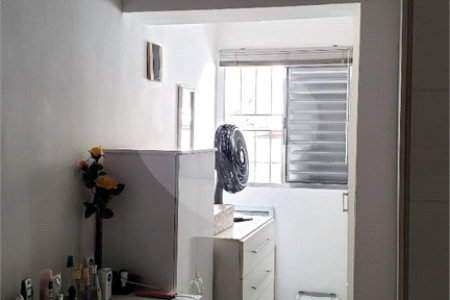 Casa à venda com 3 suítes em Cambuci, São Paulo, SP