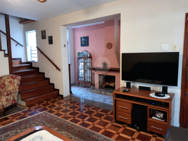 Casa à venda com 3 quartos, sendo 1 suíte,  em Brooklin Velho, São Paulo, SP