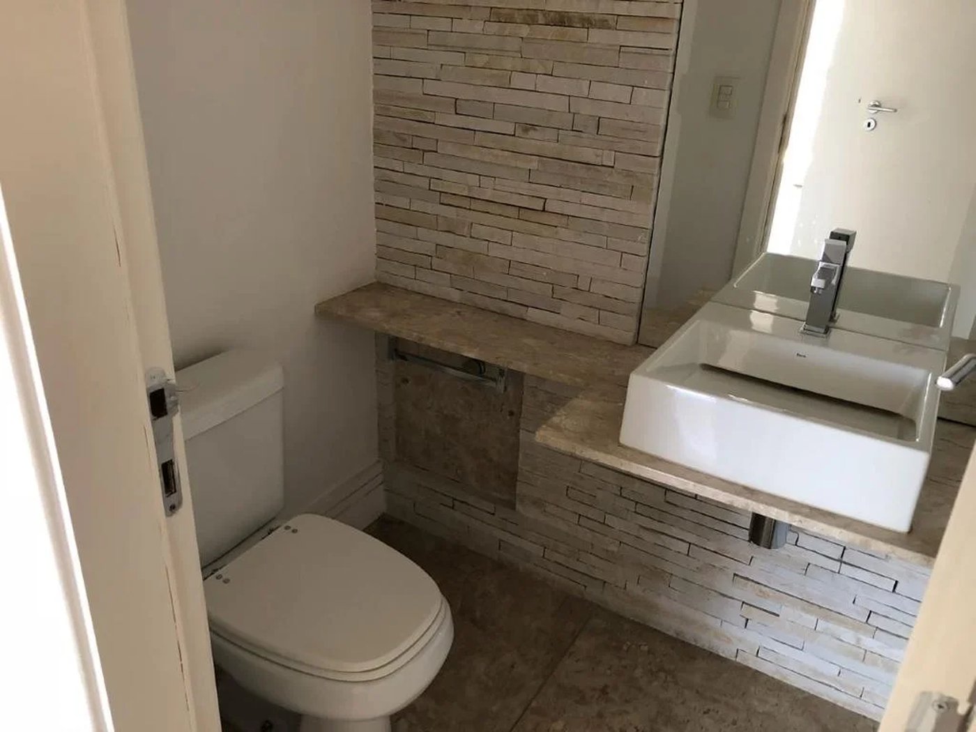 Apartamento à venda com 3 suítes em Vila Suzana, São Paulo, SP