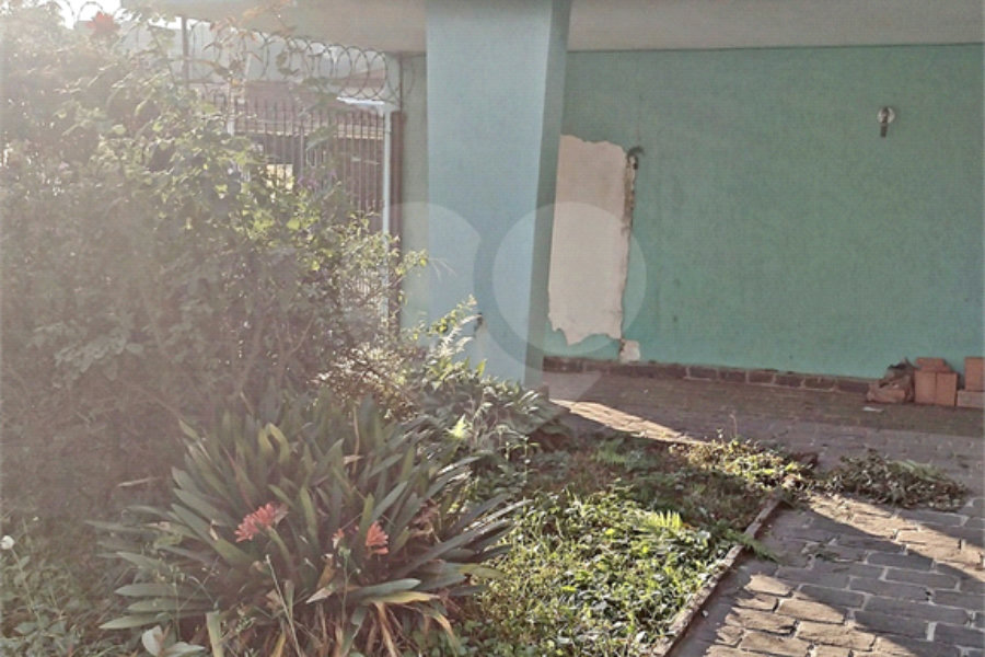 Casa à venda com 4 quartos, sendo 1 suíte, em Vila Germinal, São Paulo, SP