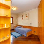 Casa à venda com 5 quartos, sendo 3 suítes,  no condomínio Residencial Morumbi, São Paulo - SP
