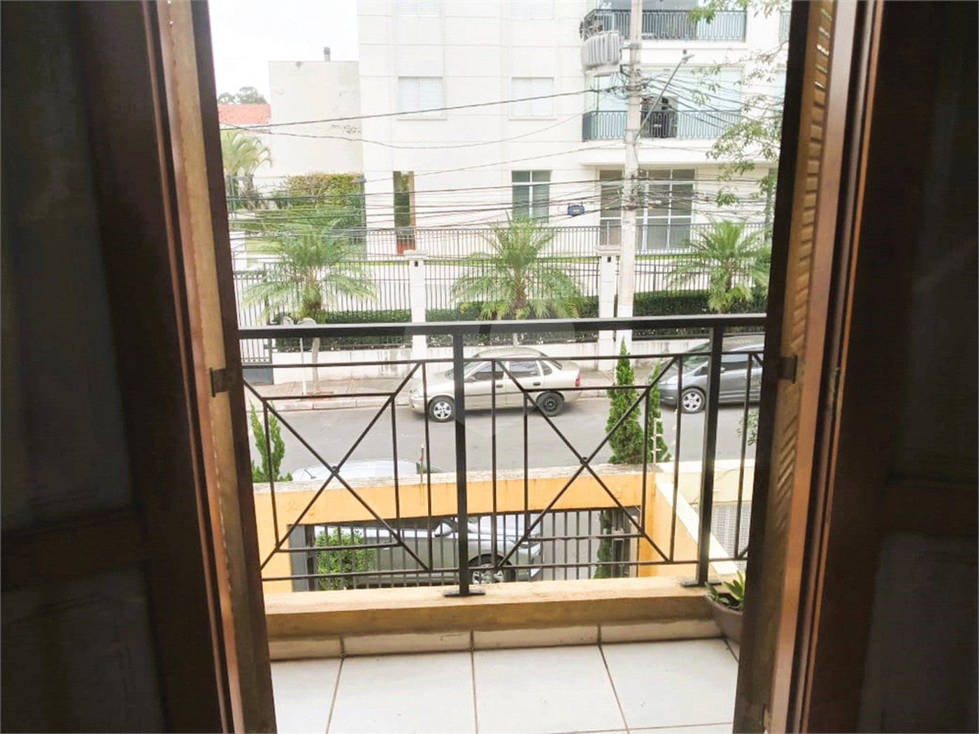 Sobrado à venda com 3 suítes em Jardim Londrina, São Paulo, SP