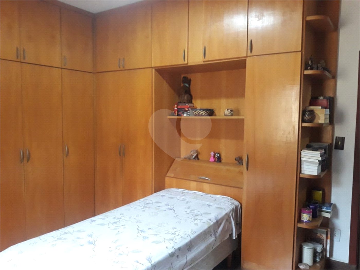 Sobrado à venda com 3 quartos, sendo 1 suíte, em Jardim Flórida, São Roque, SP