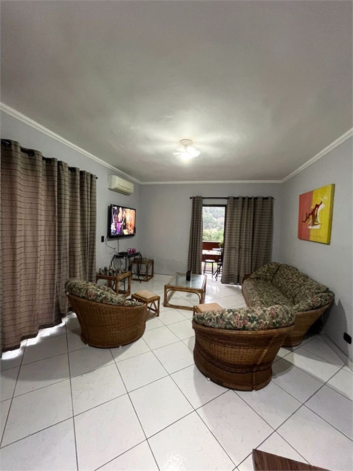 Apartamento Residencial à venda, Vila Júlia, Guarujá - AP0740.