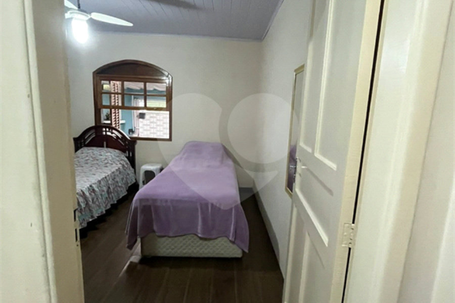 Casa à venda com 4 quartos em Santana, São Paulo, SP