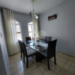 Casa à venda com 2 quartos, sendo 1 suíte, em Vila Barão, Sorocaba, SP