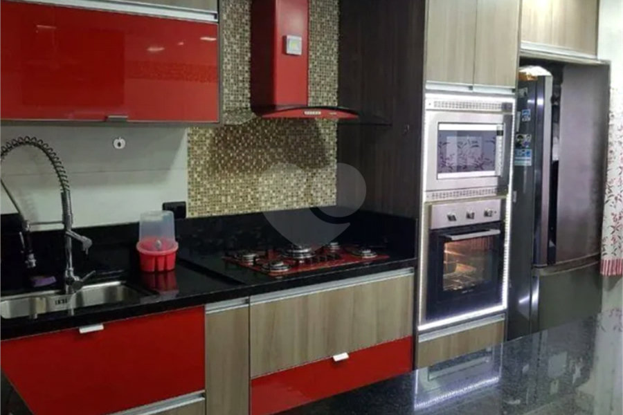 Casa à venda com 2 quartos em Vila Guedes, São Paulo, SP