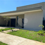 Casa à venda com 3 quartos, sendo 1 suíte, no condomínio Lagos D Icaraí, Salto - SP