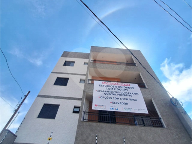 Casa à venda com 2 quartos no condomínio Ângelo Calandrino, São Paulo - SP