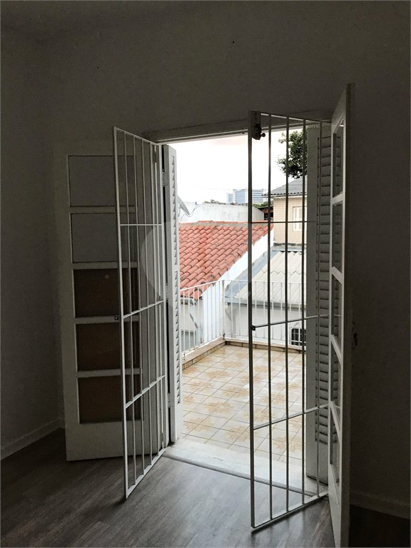 Sobrado à venda com 2 suítes em Santo Amaro, São Paulo, SP