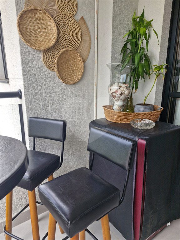 Apartamento à venda com 2 quartos, sendo 1 suíte,  em Parque Campolim, Sorocaba, SP