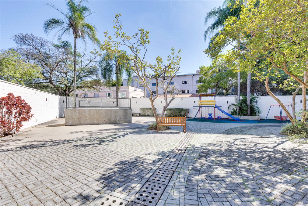 Apartamento para alugar com 3 quartos, sendo 2 suítes, em Jardim Marajoara, São Paulo, SP
