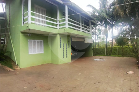 Casa à venda com 4 quartos, sendo 1 suíte, em Ivoturucaia, Jundiaí, SP