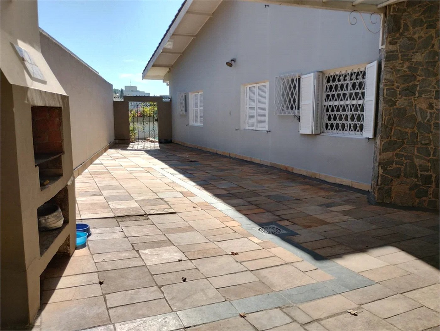Casa de Vila à venda com 4 suítes em Jardim Londrina, São Paulo, SP