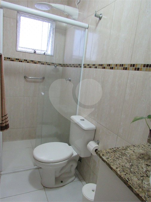 Casa à venda com 2 suítes no condomínio Real Residencial Julia, São Paulo - SP