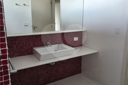 Apartamento à venda com 2 suítes em Cerqueira César, São Paulo, SP