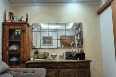 Casa à venda com 2 quartos, sendo 1 suíte, em Vila Vianelo, Jundiaí, SP