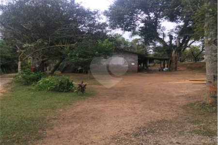Sítio à venda com 5 quartos, sendo 4 suítes,  em Cocuera, Mogi das Cruzes, SP