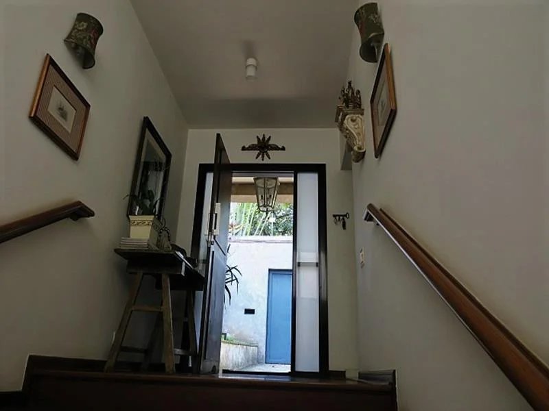 Casa à venda com 4 quartos, sendo 2 suítes, em Jardim Morumbi, São Paulo, SP