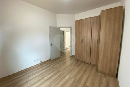 Casa à venda com 3 quartos, sendo 1 suíte,  em Jardim Jamaica, Ponta Porã, MS