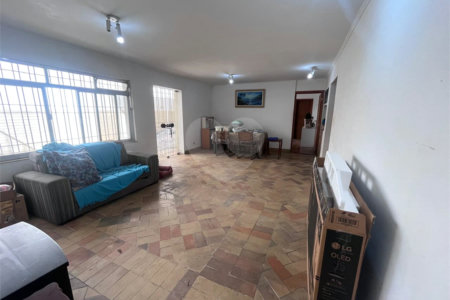 Sobrado à venda com 4 quartos, sendo 2 suítes, em Jardim São Paulo(zona Norte), São Paulo, SP