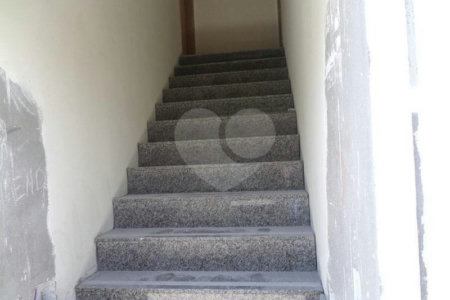 Casa à venda com 2 quartos no condomínio Maracujas, São Paulo - SP