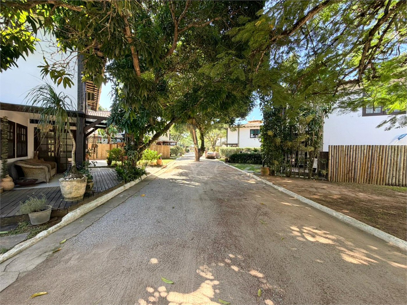Casa em condomínio à venda com 3 quartos, sendo 1 suíte,  em Manguinhos, Armação dos Búzios, RJ