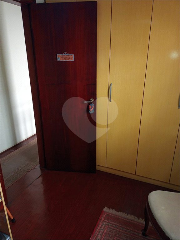 Sobrado à venda com 3 quartos em Jardim Colombo, São Paulo, SP
