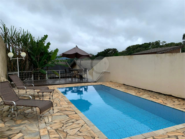 Casa à venda com 2 quartos, sendo 1 suíte,  em Jundiaizinho (terra Preta), Mairiporã, SP