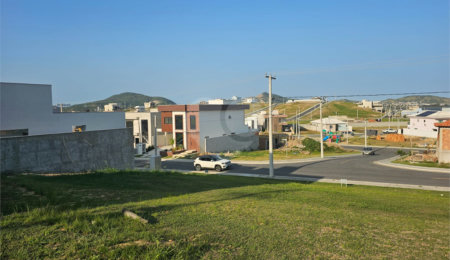 Casa em condomínio à venda em Nova São Pedro, São Pedro da Aldeia, RJ
