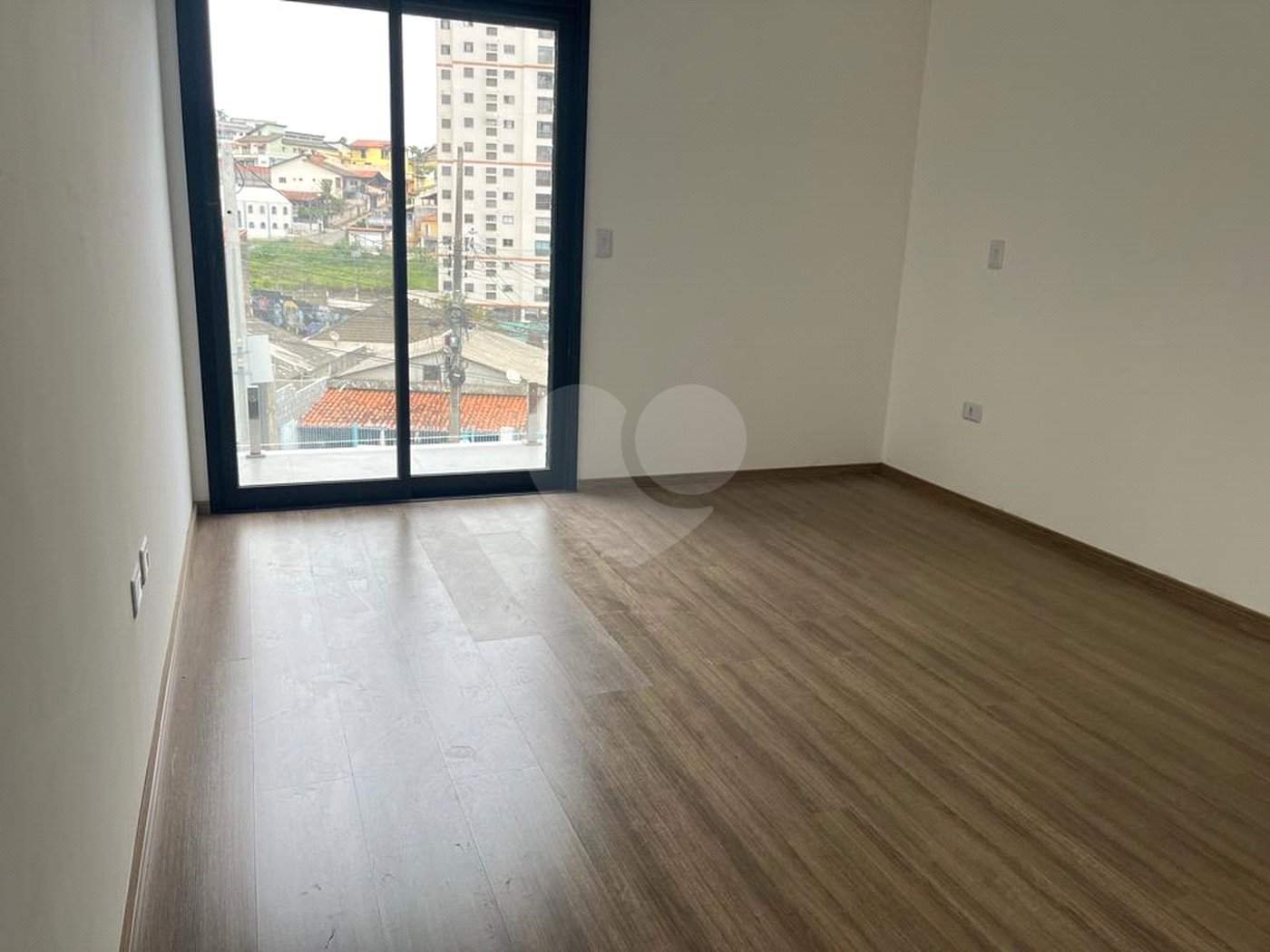 Sobrado à venda com 2 quartos, sendo 1 suíte, em Arujamérica, Arujá, SP