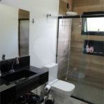 Casa à venda com 4 quartos, sendo 2 suítes, no condomínio Primavera, Salto - SP