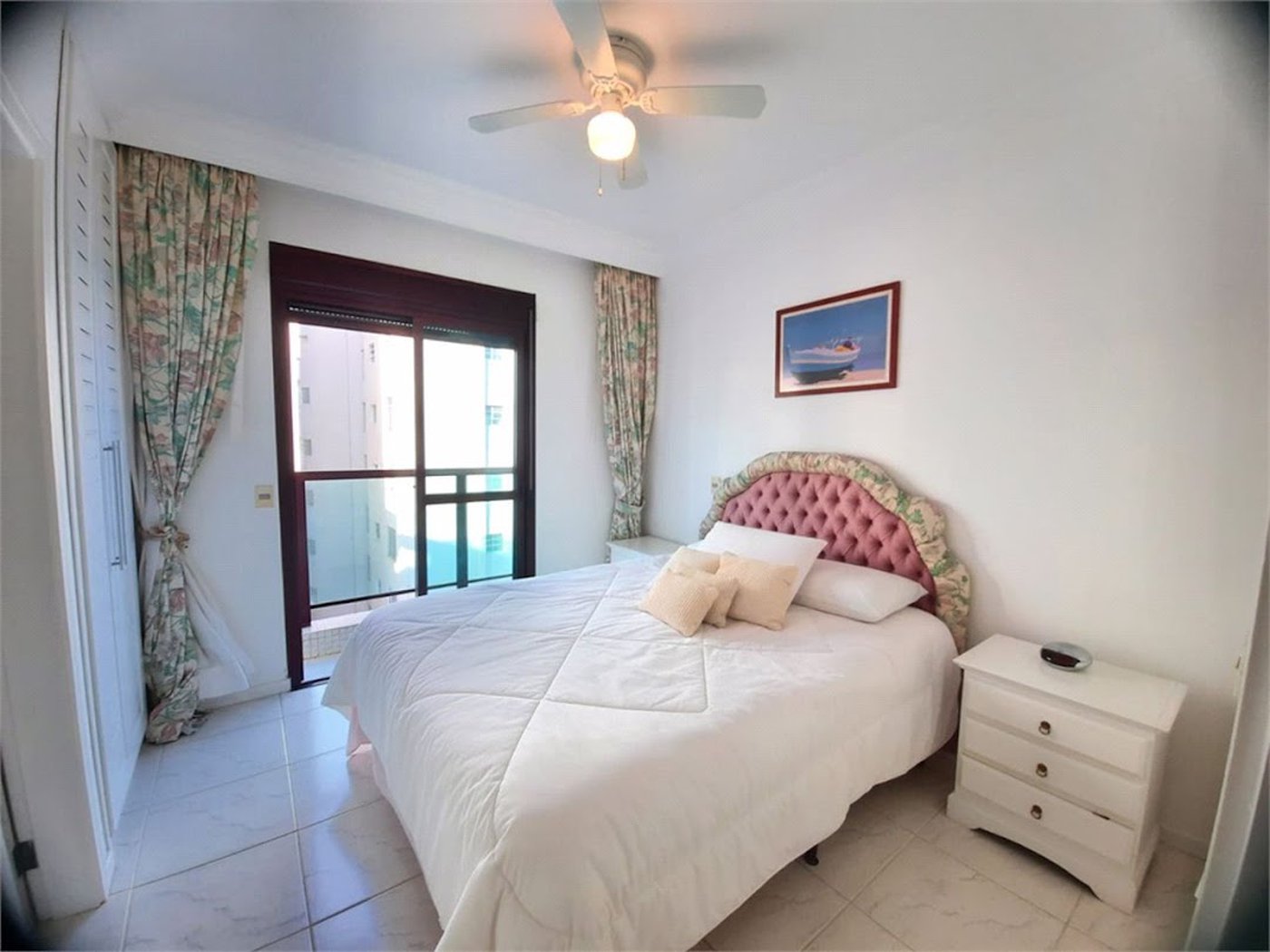 Apartamento com 3 dormitórios à venda, 179 m² por R$ 3.800.000,00 - Pitangueiras - Guarujá/SP