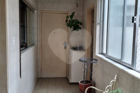 Apartamento à venda com 3 quartos, sendo 1 suíte, em Liberdade, São Paulo, SP