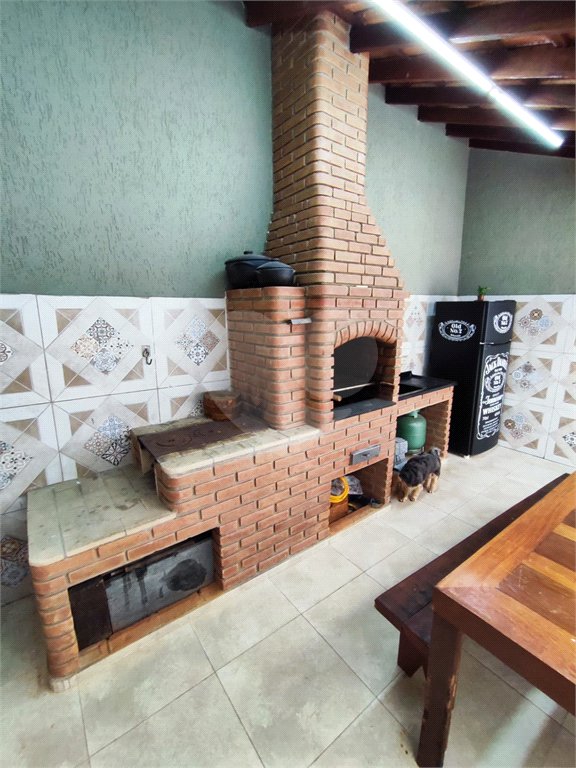Casa à venda com 3 quartos, sendo 1 suíte,  em Vila Cecília, Mogi das Cruzes, SP