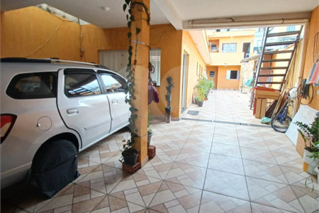 Casa à venda com 3 quartos, sendo 1 suíte,  em Jardim Santa Mônica, São Paulo, SP