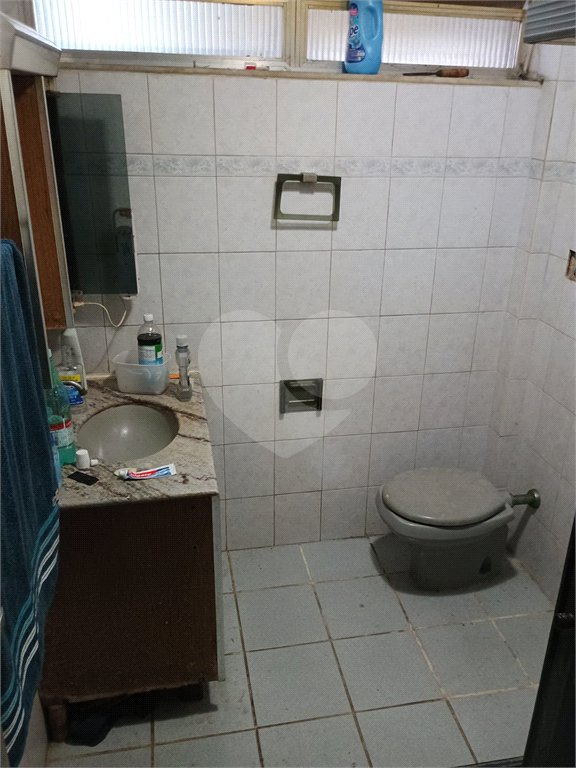 Casa à venda com 5 quartos, sendo 1 suíte, em Bangu, Rio de Janeiro, RJ