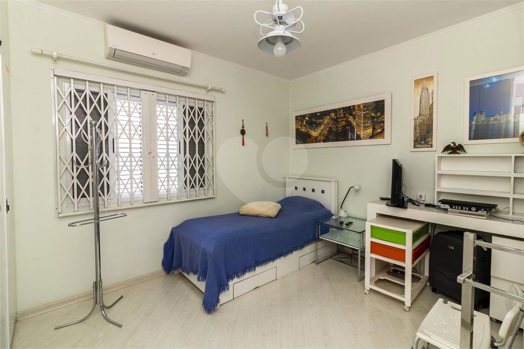Sobrado à venda com 4 quartos, sendo 2 suítes, em Tucuruvi, São Paulo, SP