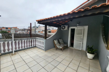 Sobrado à venda com 3 quartos, sendo 1 suíte,  em Jardim Ana Maria, São Paulo, SP