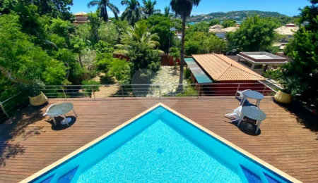 Casa à venda com 6 suítes em Ferradura, Armação dos Búzios, RJ