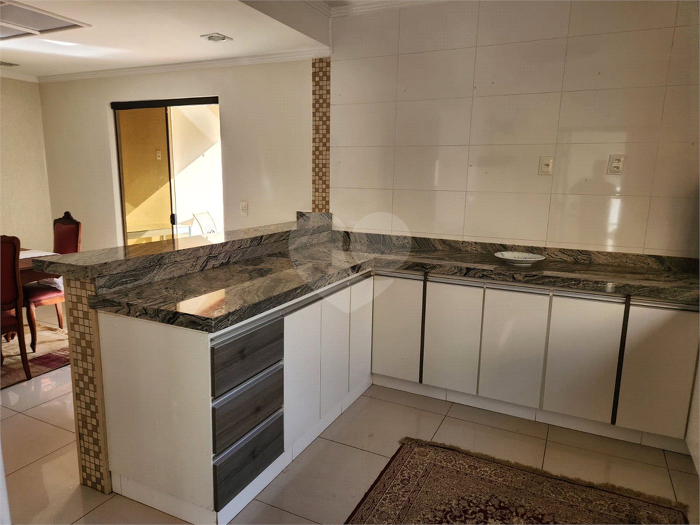 Casa à venda ou para alugar com 3 quartos, sendo 1 suíte, em Jardim Primavera, Araraquara, SP