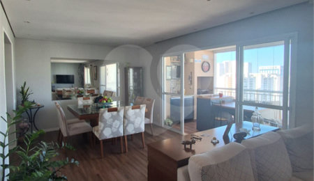 Apartamento à venda com 3 quartos, sendo 1 suíte,  no Centro, São Bernardo do Campo, SP