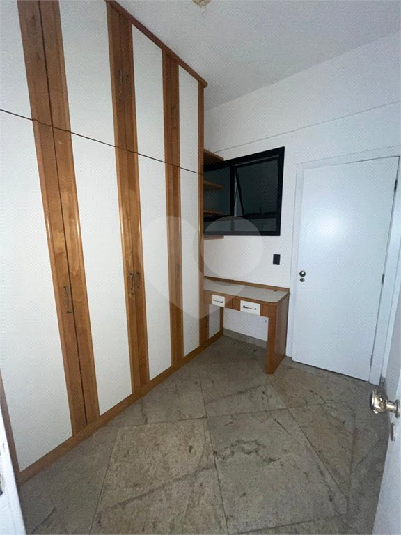 Apartamento à venda com 4 quartos, sendo 2 suítes, em Vila Nova, Cabo Frio, RJ